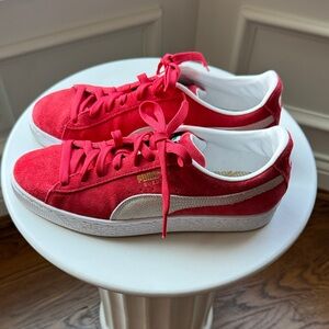 Men’s Puma Suede Classic Red and White Sneakers Size UK 8 US 9 EUR 42 CM 27